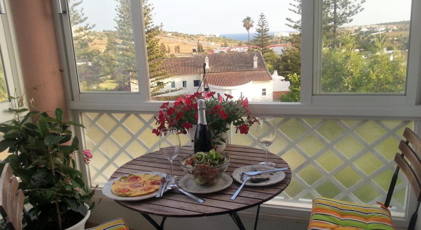Lagos Ocean View Guesthouse Kültér fotó